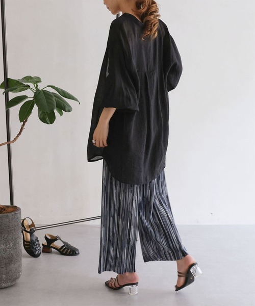 Thevon(ゼボン)の「クリアチューブサンダル(サンダル・レディース・アイボリー/ブラック/ブラウン・MEDIUM/LARGE/SMALL)」の19枚目の写真