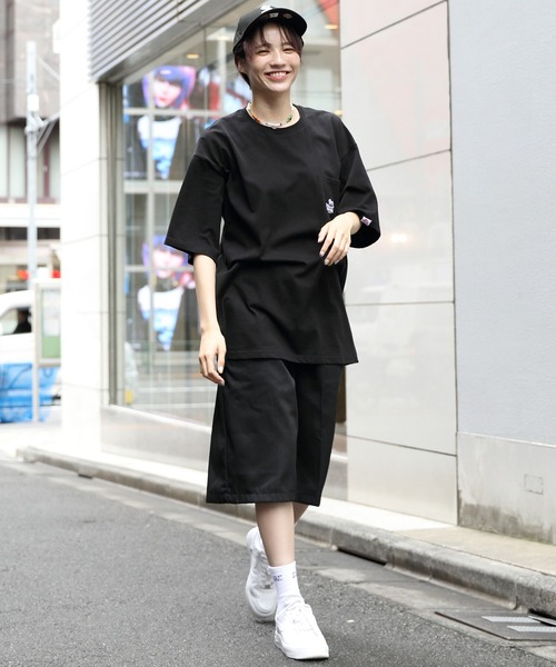 LONSDALE(ロンズデール)の「LONSDALE ワンポイント刺繍ポケットTシャツ(Tシャツ/カットソー・メンズ・ホワイト/ブラック・SMALL/X-LARGE/LARGE/MEDIUM)」の18枚目の写真