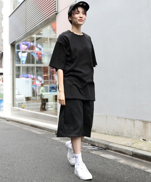 LONSDALE(ロンズデール)の「LONSDALE ワンポイント刺繍ポケットTシャツ(Tシャツ/カットソー・メンズ・ホワイト/ブラック・SMALL/X-LARGE/LARGE/MEDIUM)」の16枚目の写真
