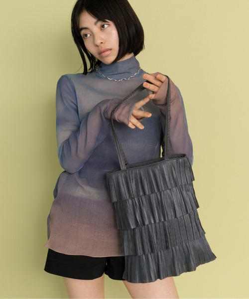 Casselini（キャセリーニ）の「Casselini(キャセリーニ)プリーツフリルトート（トートバッグ・レディース・ブラック/シルバー/ゴールド/ブロンズ/グレー/ベージュ/ピンク・FREE）」の20枚目の写真