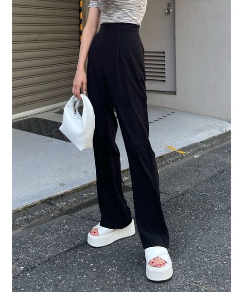 EMODA（エモダ）の「タンクワイドルーズパンツ（その他パンツ・レディース・イエロー/ブラック/ブラウン/その他・FREE）」の2枚目の写真