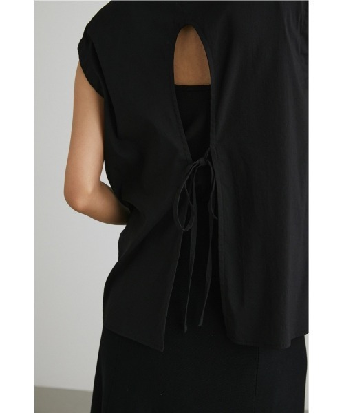 STYLEMIXER(スタイルミキサー)の「バックラウンドカッティングシャツ(シャツ/ブラウス・レディース・ブラック/ライトベージュ/ライム・FREE)」の9枚目の写真