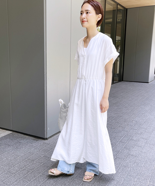 Spick & Span(スピックアンドスパン)の「≪追加≫ドビークロスサックドレス(ワンピース・レディース・ホワイト/ブラック・38/36)」の2枚目の写真