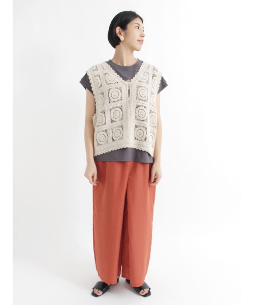 Lugnoncure(ルノンキュール)の「カレッジプリントTシャツ(Tシャツ/カットソー・レディース・カーキ/チャコール/キナリ・フリ-)」の5枚目の写真