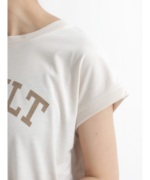 Lugnoncure(ルノンキュール)の「カレッジプリントTシャツ(Tシャツ/カットソー・レディース・カーキ/チャコール/キナリ・フリ-)」の10枚目の写真