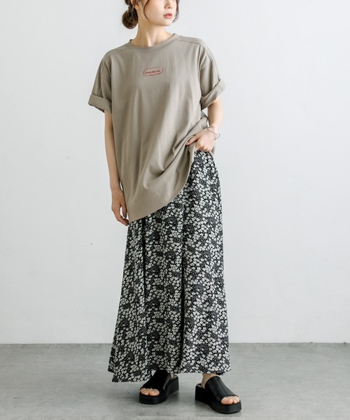 PUAL CE CIN（ピュアルセシン）の「ロゴフロッキー／刺繍Tシャツ（Tシャツ/カットソー・レディース・ベージュ/ピンク/ブルー/ナチュラル・FREE）」の7枚目の写真