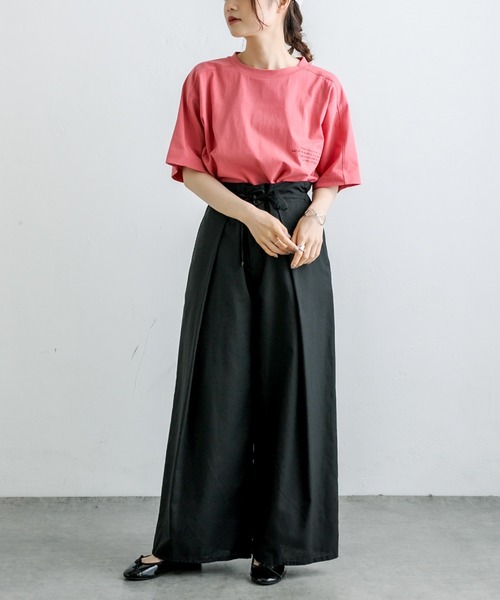 PUAL CE CIN（ピュアルセシン）の「ロゴフロッキー／刺繍Tシャツ（Tシャツ/カットソー・レディース・ベージュ/ピンク/ブルー/ナチュラル・FREE）」の17枚目の写真