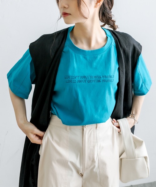 PUAL CE CIN（ピュアルセシン）の「ロゴフロッキー／刺繍Tシャツ（Tシャツ/カットソー・レディース・ベージュ/ピンク/ブルー/ナチュラル・FREE）」の8枚目の写真