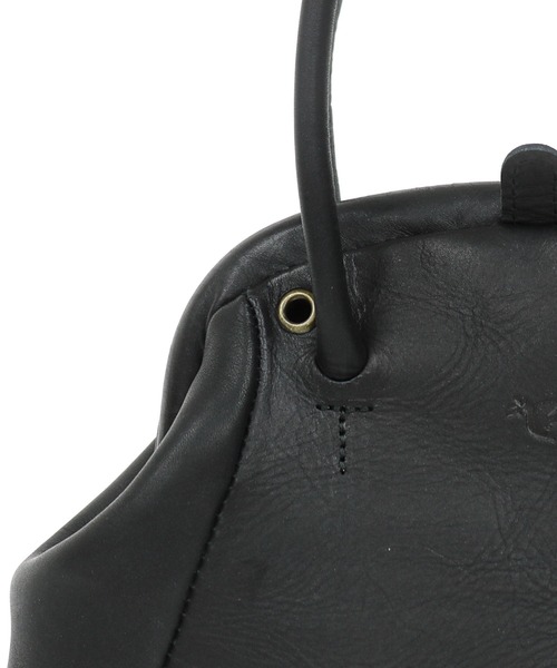 sot(ソット)の「sot(ソット)公式 ELEGANZAレザー 2way がま口 ボストンバッグ(トートバッグ・レディース・ブラウン/ワインレッド/ブラック・FREE)」の4枚目の写真