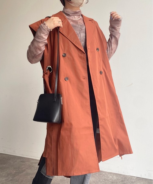 CPCM(シーピーシーエム)の「2WAYポンチョ風ハトメトレンチ(トレンチコート・レディース・ベージュ/ブラウン/カーキ・FREE)」の2枚目の写真