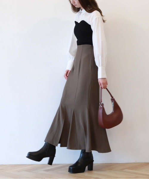 archives(アルシーヴ)の「マチ付きマーメイドスカート(無地)(スカート・レディース・チャコールグレー/ブラック/ブラウン/アイボリー/ダークブラウン・MEDIUM)」の17枚目の写真