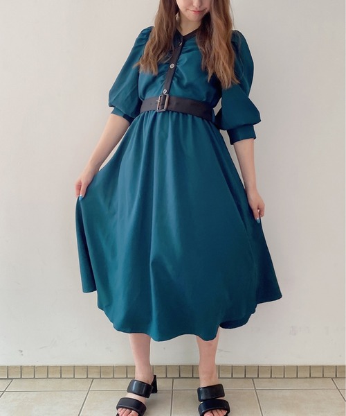 TORTE（トルテ）の「シャツギャザーワンピース（ワンピース・レディース・ホワイト系その他/ブラック系その他/グリーン系その他/ライトグリーン/レッド系その他・FREE）」の3枚目の写真