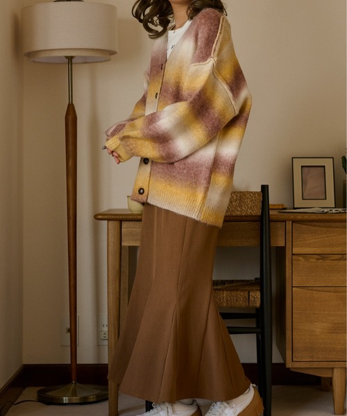 Ambre Neige（アンブルネージュ）の「2WAYグラデーションカーディガン／【WEB/EC限定商品】（カーディガン/ボレロ・レディース・ピンク/グリーン/ライトブラウン/ライトベージュ・FREE）」の11枚目の写真