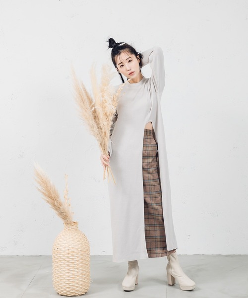 qumerry.(キュメリ)の「チェックタイトロングスカート(スカート・レディース・スモークグレー/ブラウン・SMALL/MEDIUM)」の5枚目の写真