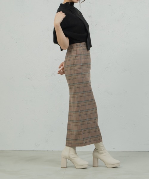 qumerry.(キュメリ)の「チェックタイトロングスカート(スカート・レディース・スモークグレー/ブラウン・SMALL/MEDIUM)」の16枚目の写真