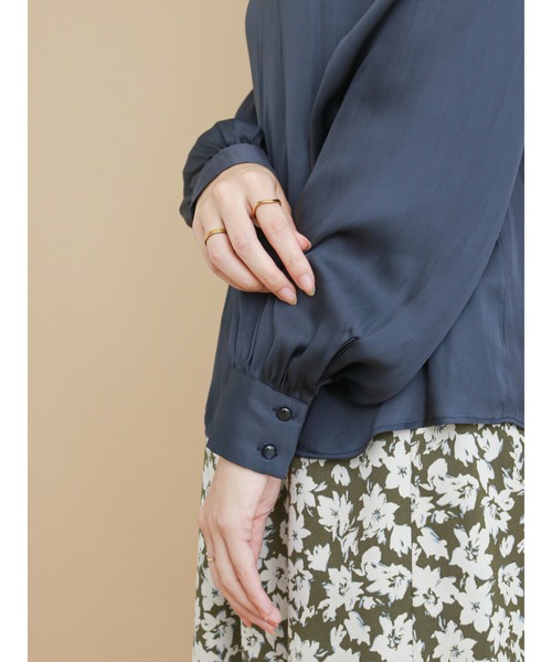 Te chichi（テチチ）の「ハイネックシャーリングカラーブラウス（シャツ/ブラウス・レディース・ネイビー/オフホワイト/ピンク・ﾌﾘ-）」の5枚目の写真