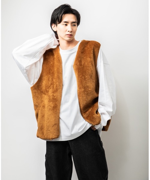 Beno(ビーノ)の「イミテーションファー ビッグベスト(ベスト・メンズ・ブラウン/ブラック/オフホワイト・M/L)」の3枚目の写真