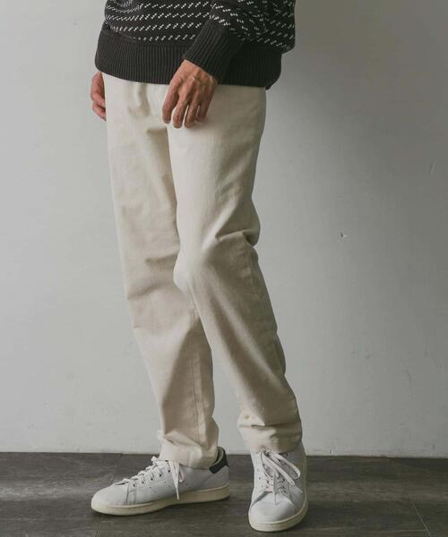 URBAN RESEARCH DOORS（アーバンリサーチドアーズ）の「コーデュロイ テーパードトラウザー（その他パンツ・メンズ・ネイビー/キャメル/グリーン/ブラウン/オフホワイト/チャコールグレー・SMALL/MEDIUM/LARGE）」の2枚目の写真