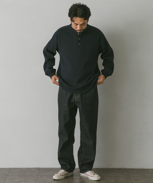 URBAN RESEARCH DOORS(アーバンリサーチドアーズ)の「『UR TECH』ワッフルヘンリーネックTシャツ(Tシャツ/カットソー・メンズ・ベージュ系その他/グリーン/ネイビー/ブラック・MEDIUM/LARGE)」の7枚目の写真