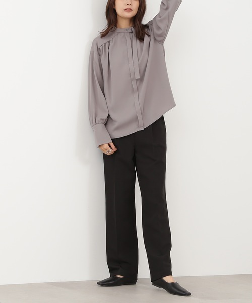 N.（N. Natural Beauty Basic）（エヌエヌナチュラルビューティーベーシック）の「【S Size Line】◆ストレッチタックストレートカラーパンツ（スラックス・レディース・パープル/ブラック/ナチュラル/イエロー・SMALL/MEDIUM）」の2枚目の写真