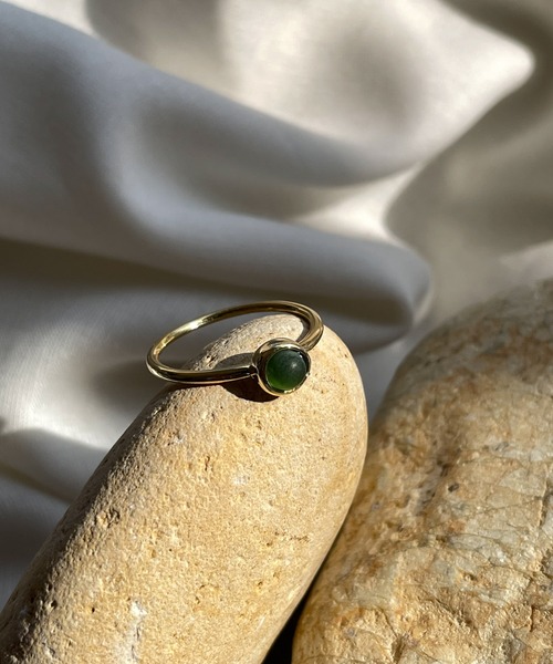 CANAL JEAN(キャナルジーン)の「Pt stoneプチリング(リング・レディース・グレー/グリーン/ホワイト/ベージュ・ONE SIZE)」の4枚目の写真