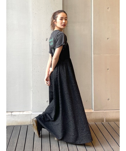 Ungrid（アングリッド）の「カラーエンブロイダリーTee（Tシャツ/カットソー・レディース・チャコールグレー/オフホワイト/ピンク/グリーン/オレンジ・FREE）」の8枚目の写真