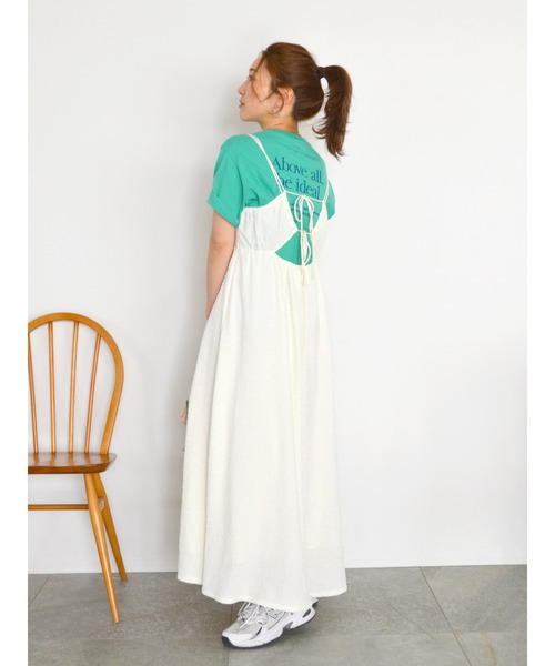 Ungrid（アングリッド）の「カラーエンブロイダリーTee（Tシャツ/カットソー・レディース・チャコールグレー/オフホワイト/ピンク/グリーン/オレンジ・FREE）」の11枚目の写真