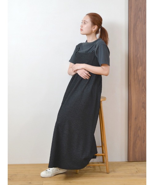 Ungrid（アングリッド）の「カラーエンブロイダリーTee（Tシャツ/カットソー・レディース・チャコールグレー/オフホワイト/ピンク/グリーン/オレンジ・FREE）」の15枚目の写真