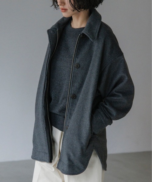 TENTO(テント)の「ステンカラー ビーバーショートコート(ステンカラーコート・レディース・ベージュ/チャコールグレー・38/36)」の10枚目の写真