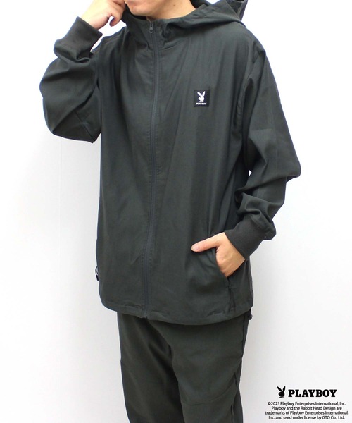 PLAYBOY(プレイボーイ)の「PLAYBOYスーパーストレッチジップパーカー(パーカー・メンズ・チャコール/ブラック・M/L/XL)」の2枚目の写真