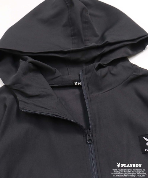 PLAYBOY(プレイボーイ)の「PLAYBOYスーパーストレッチジップパーカー(パーカー・メンズ・チャコール/ブラック・M/L/XL)」の3枚目の写真