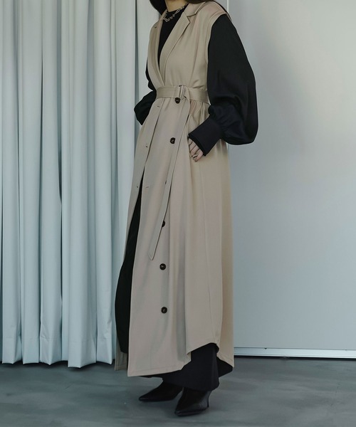 Ezick(エジック)の「Partial pleats トレンチルックワンピース(ワンピース・レディース・ライトベージュ/ブラック・FREE)」の22枚目の写真
