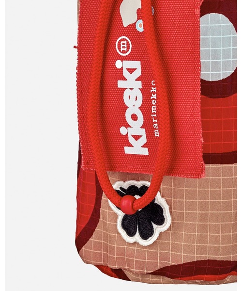 marimekko(マリメッコ)の「Kruuna / Funny Bottle Bag pouch(その他小物・レディース・レッド・FREE)」の5枚目の写真