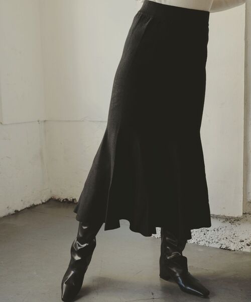 Kari & lili(カウリアンドリィリィ)の「mermaid knit sk(スカート・レディース・ダークグレー/ブラック/ベージュ・FREE)」の11枚目の写真