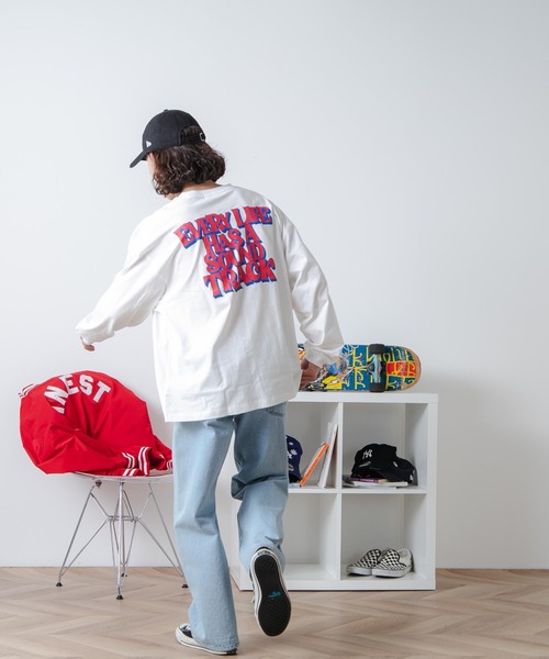 WEGO(ウィゴー)の「WEGO/アソートグラフィックロンT(Tシャツ/カットソー・メンズ・その他4/その他6/その他7/その他18/その他12/その他8/その他9/その他2/その他14/その他15/その他17/その他3/その他13/その他5/その他16/その他11/その他10/その他1・LARGE/MEDIUM)」の20枚目の写真