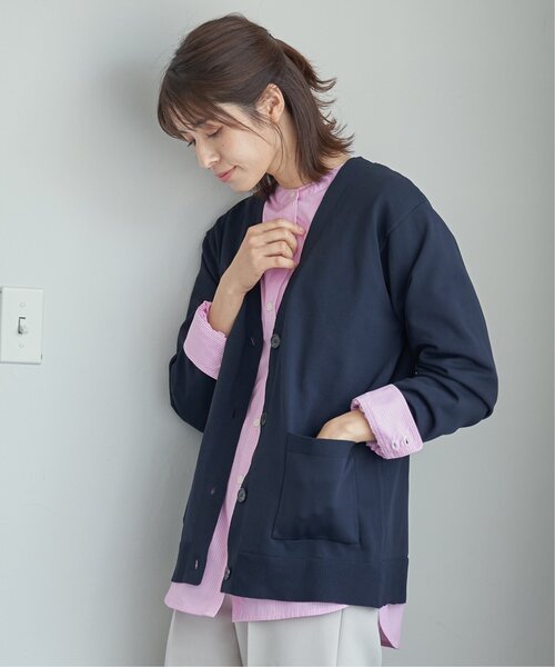 ikka（イッカ）の「GOKU楽 Vネックニットカーディガン（カーディガン/ボレロ・レディース・グリーン/ライトグレー/ネイビー・M/L）」の8枚目の写真