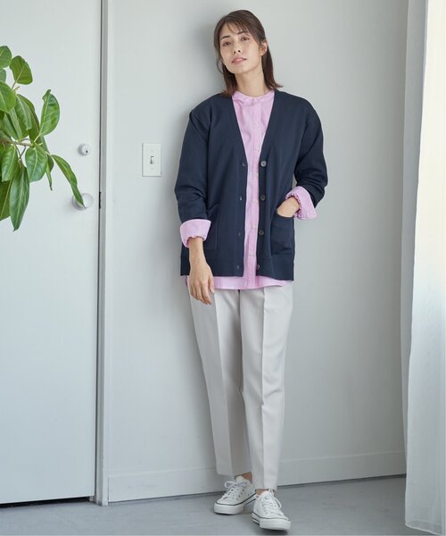 ikka（イッカ）の「GOKU楽 Vネックニットカーディガン（カーディガン/ボレロ・レディース・グリーン/ライトグレー/ネイビー・M/L）」の9枚目の写真