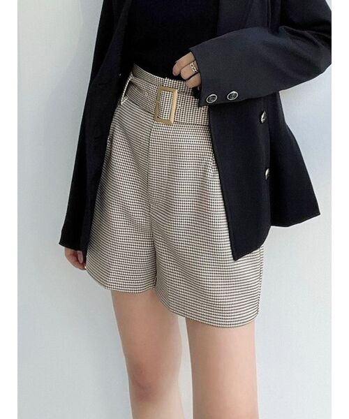 RESEXXY（リゼクシー）の「ベーシックショートパンツ【セットアップ着用可能】（その他パンツ・レディース・ホワイト/ベージュ/その他1・FREE）」の3枚目の写真