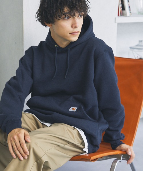 Carhartt（カーハート）の「Carhartt カーハート ルーズフィットミッドウエイトプルパーカー（パーカー・メンズ・チャコールグレー/ブラック/ライトグレー系1/ブラック系1/オレンジ/ヘザーグレー/イエロー/ネイビー・S/M/L/XL）」の6枚目の写真