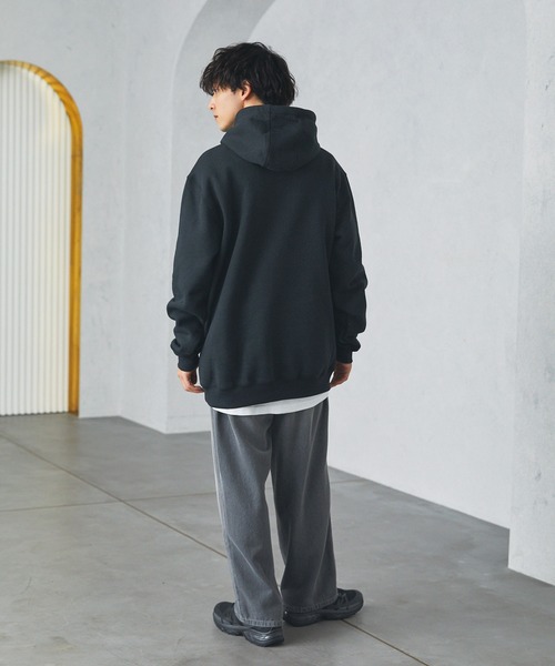 Carhartt（カーハート）の「Carhartt カーハート ルーズフィットミッドウエイトプルパーカー（パーカー・メンズ・チャコールグレー/ブラック/ライトグレー系1/ブラック系1/オレンジ/ヘザーグレー/イエロー/ネイビー・S/M/L/XL）」の17枚目の写真