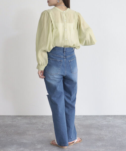 fredy emue(フレディエミュ)の「前開きギャザースリーブブラウス(シャツ/ブラウス・レディース・ブラック/アイボリー/サックスブルー/ラベンダー/ライトグリーン・38)」の9枚目の写真