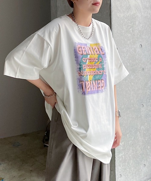 PAGEBOY(ページボーイ)の「ライトニングロックT(Tシャツ/カットソー・レディース・レッド/オフホワイト/チャコールグレー・FREE)」の1枚目の写真