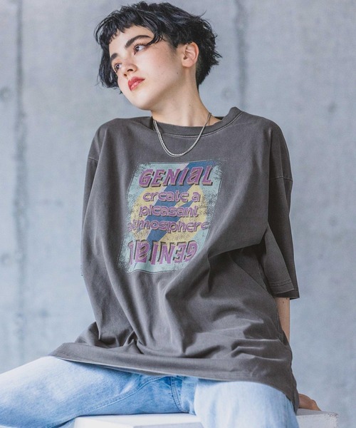 PAGEBOY(ページボーイ)の「ライトニングロックT(Tシャツ/カットソー・レディース・レッド/オフホワイト/チャコールグレー・FREE)」の9枚目の写真