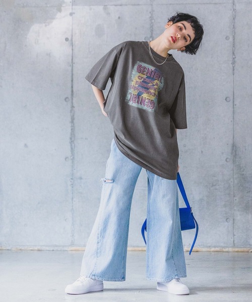 PAGEBOY(ページボーイ)の「ライトニングロックT(Tシャツ/カットソー・レディース・レッド/オフホワイト/チャコールグレー・FREE)」の15枚目の写真