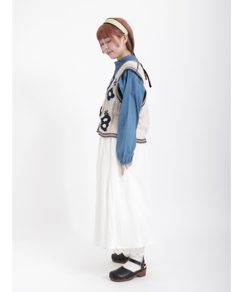 Samansa Mos2（サマンサ モスモス）の「さがら刺繍ニットベスト（ベスト・レディース・ベージュ/キナリ/ブラック・ﾌﾘ-）」の5枚目の写真