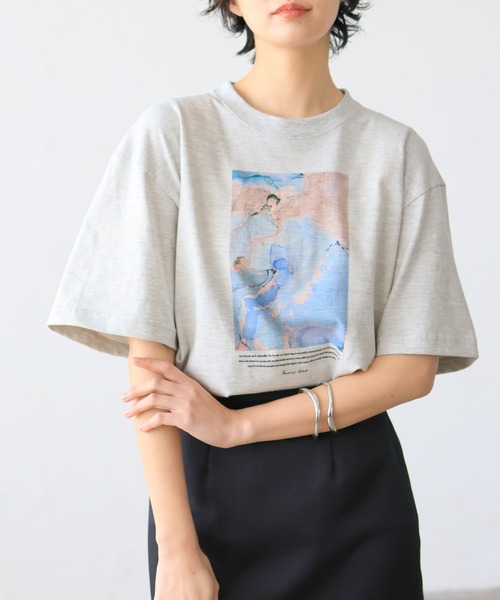 プリント ベージュTシャツ LIAN（リアン）の「水彩プリントTシャツ（Tシャツ/カットソー