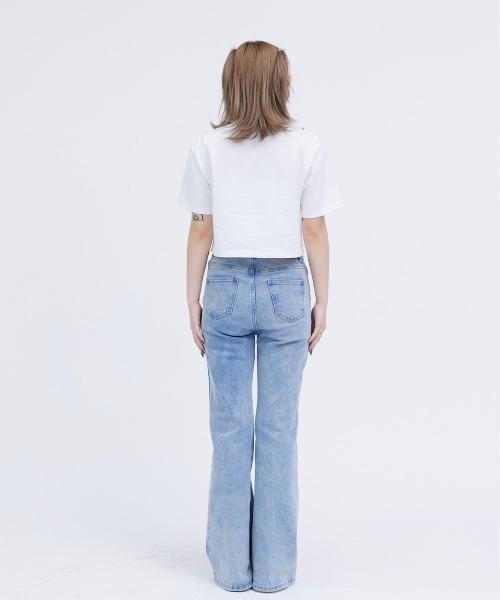 17HR（セブンティーンアワーズ）の「ロゴ刺繍クロップドT（Tシャツ/カットソー・レディース・ホワイト/ブラック/ブルー・FREE）」の19枚目の写真