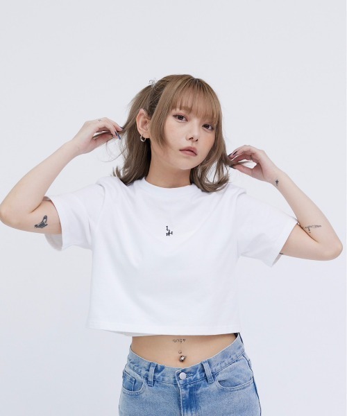 an ★ グリッターロゴクロップドTシャツ N°9286!】グリッターロゴTシャツ（9207-53040) | 9286 Fashion Lab