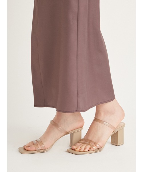 SNIDEL（スナイデル）の「バリエミュール（サンダル・レディース・ベージュ/アイボリー/クリア・SMALL/MEDIUM/LARGE）」の2枚目の写真