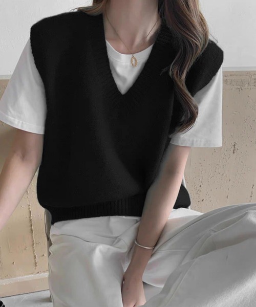 ROOPTOKYO（ループトウキョウ）の「▲Ｖ Neck Slit Knit Vest / ブイネック スリット ニットベスト（ベスト・メンズ・ブラック/グレー/レッド/イエロー/ライトベージュ・S/M）」の6枚目の写真